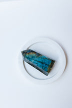Labradorite Point #3 | Magic ✧ Intuition ✧ Shielding